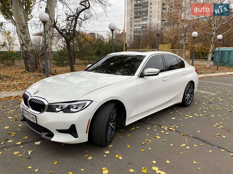 Седан BMW 3 Series 2019 в Черноморске