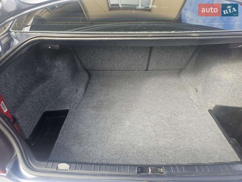 Купе BMW 3 Series 2002 в Черновцах