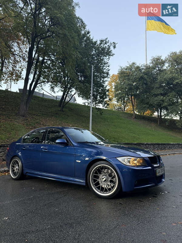 Седан BMW 3 Series 2006 в Киеве