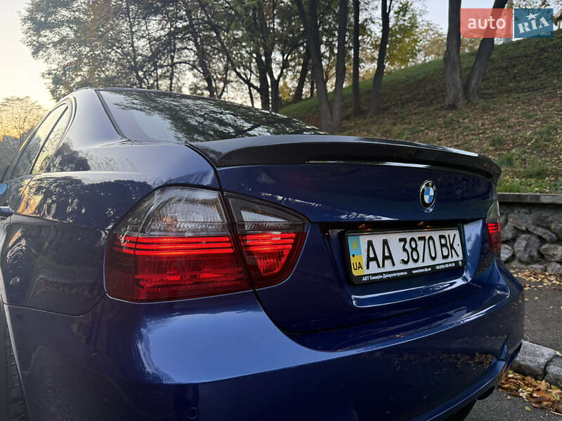 Седан BMW 3 Series 2006 в Киеве