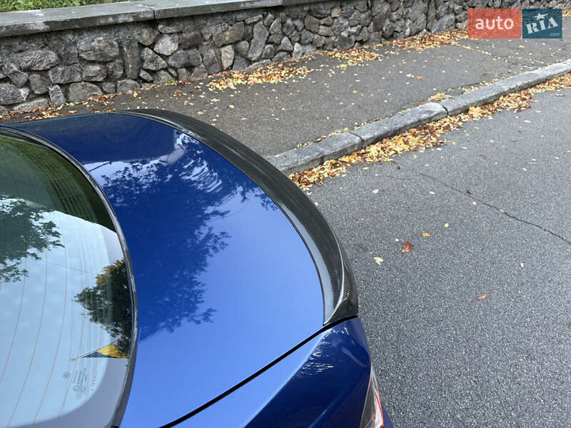 Седан BMW 3 Series 2006 в Киеве