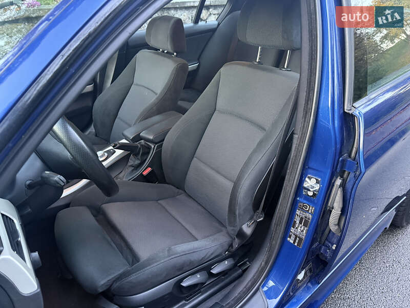 Седан BMW 3 Series 2006 в Киеве