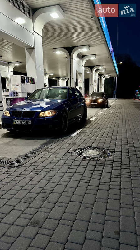 Седан BMW 3 Series 2006 в Киеве