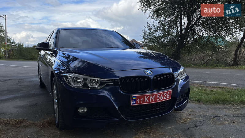 Седан BMW 3 Series 2015 в Виннице