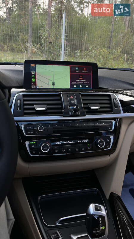 Седан BMW 3 Series 2015 в Виннице