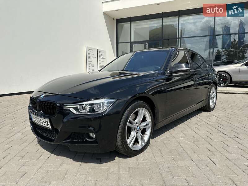Седан BMW 3 Series 2013 в Виннице