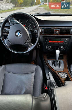 Седан BMW 3 Series 2011 в Подільську