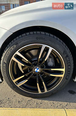 Седан BMW 3 Series 2015 в  фото 46 Седан BMW 3 Series 2015 в