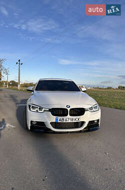 Седан BMW 3 Series 2015 в  фото 22 Седан BMW 3 Series 2015 в