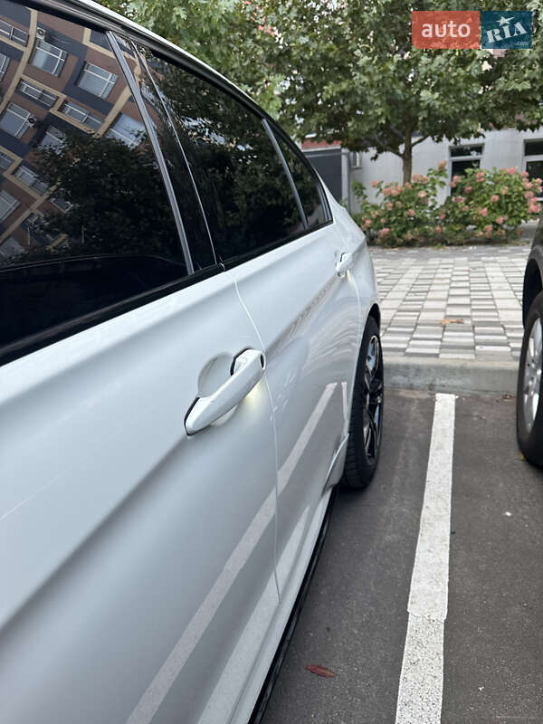 Седан BMW 3 Series 2015 в Киеве фото 122 Седан BMW 3 Series 2015 в Киеве