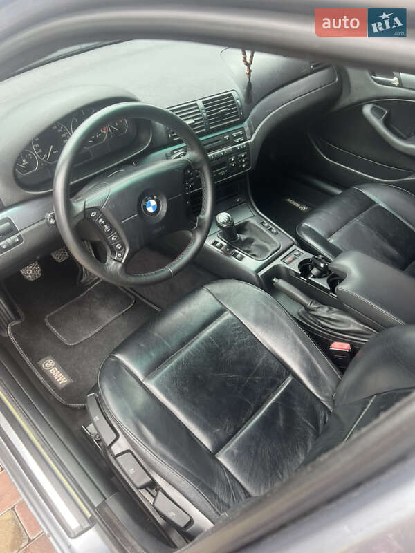 Седан BMW 3 Series 2003 в Ровно
