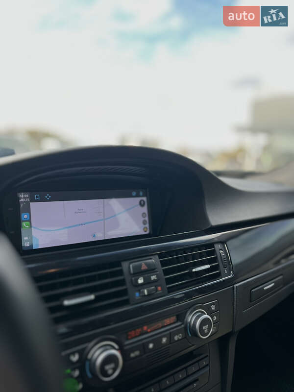 Седан BMW 3 Series 2009 в Киеве