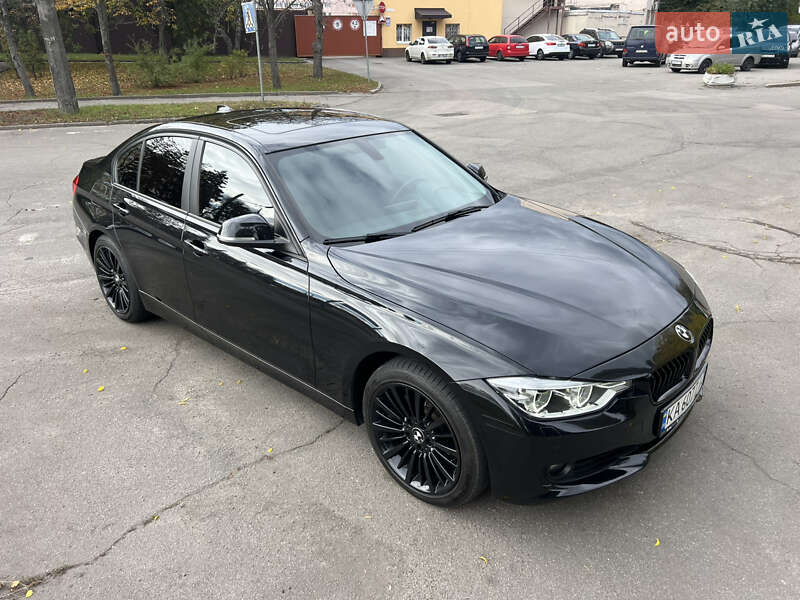 Седан BMW 3 Series 2012 в Киеве