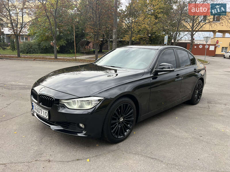 Седан BMW 3 Series 2012 в Киеве