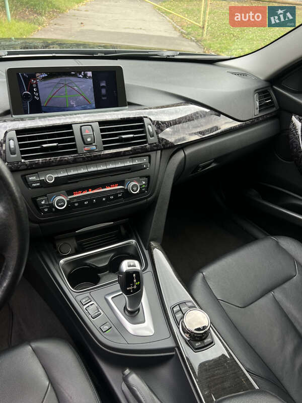 Седан BMW 3 Series 2012 в Киеве