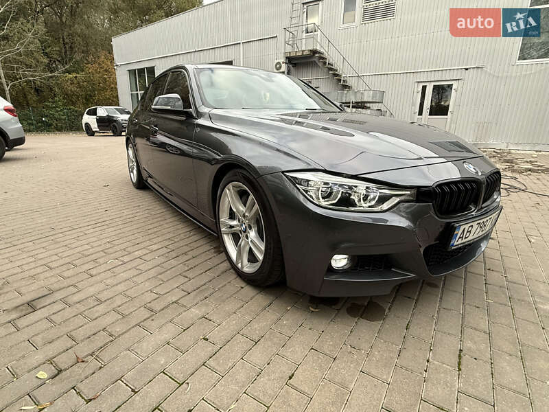 Седан BMW 3 Series 2015 в Виннице