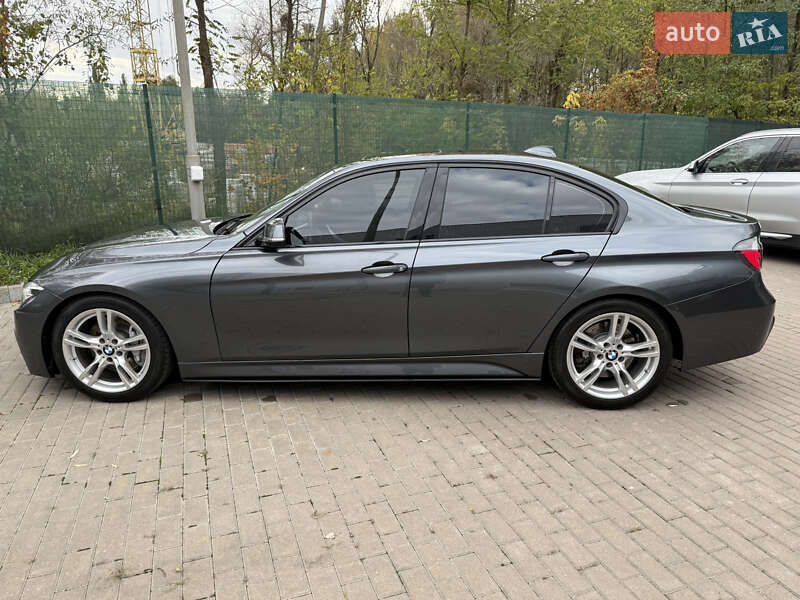 Седан BMW 3 Series 2015 в Виннице