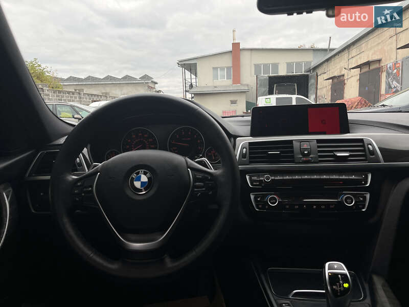 Седан BMW 3 Series 2018 в Калуше фото 15 Седан BMW 3 Series 2018 в Калуше