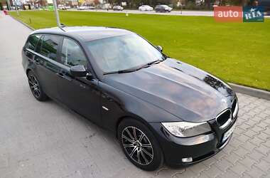 Универсал BMW 3 Series 2010 в 