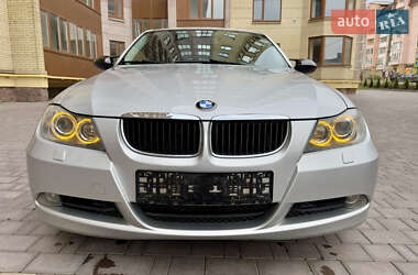 Седан BMW 3 Series 2007 в  фото 13 Седан BMW 3 Series 2007 в