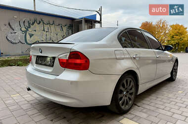 Седан BMW 3 Series 2007 в  фото 18 Седан BMW 3 Series 2007 в