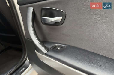 Седан BMW 3 Series 2007 в  фото 82 Седан BMW 3 Series 2007 в