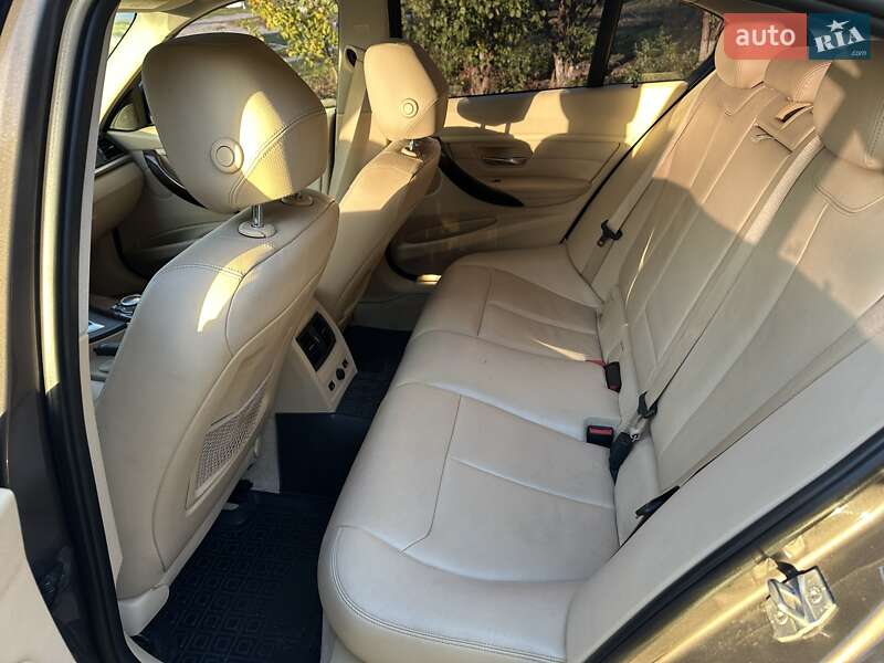 Седан BMW 3 Series 2014 в Киеве фото 20 Седан BMW 3 Series 2014 в Киеве