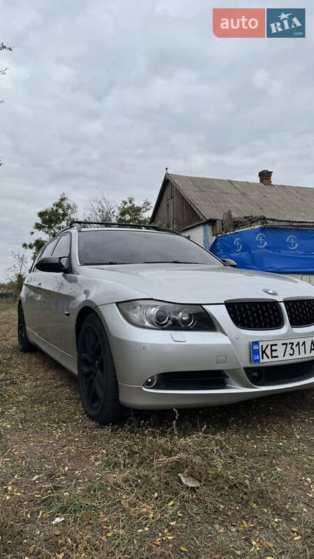 Універсал BMW 3 Series 2007 в Новомосковську