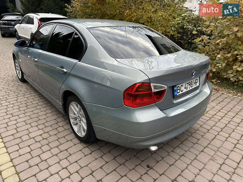 Седан BMW 3 Series 2007 в Львове