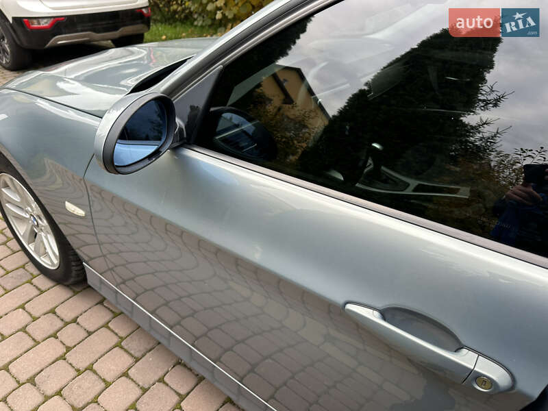 Седан BMW 3 Series 2007 в Львове