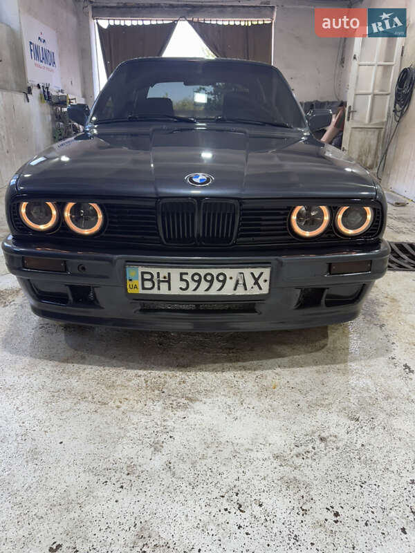 Седан BMW 3 Series 1990 в Одессе фото 12 Седан BMW 3 Series 1990 в Одессе