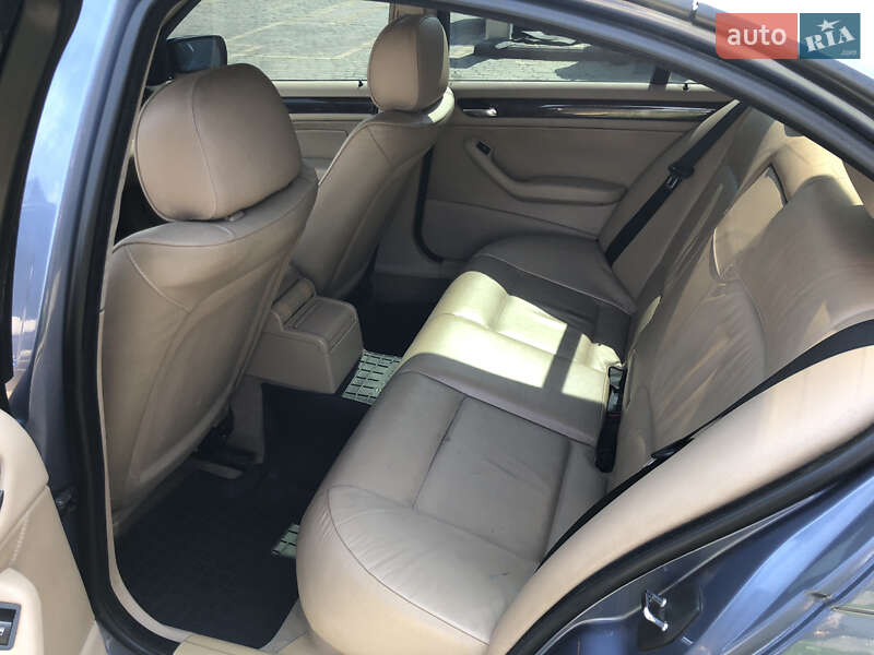 Седан BMW 3 Series 2002 в Белогорье