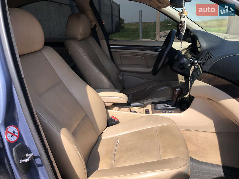 Седан BMW 3 Series 2002 в Белогорье