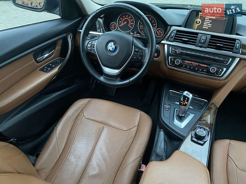 Седан BMW 3 Series 2013 в Луцьку