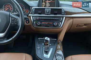 Седан BMW 3 Series 2013 в 
