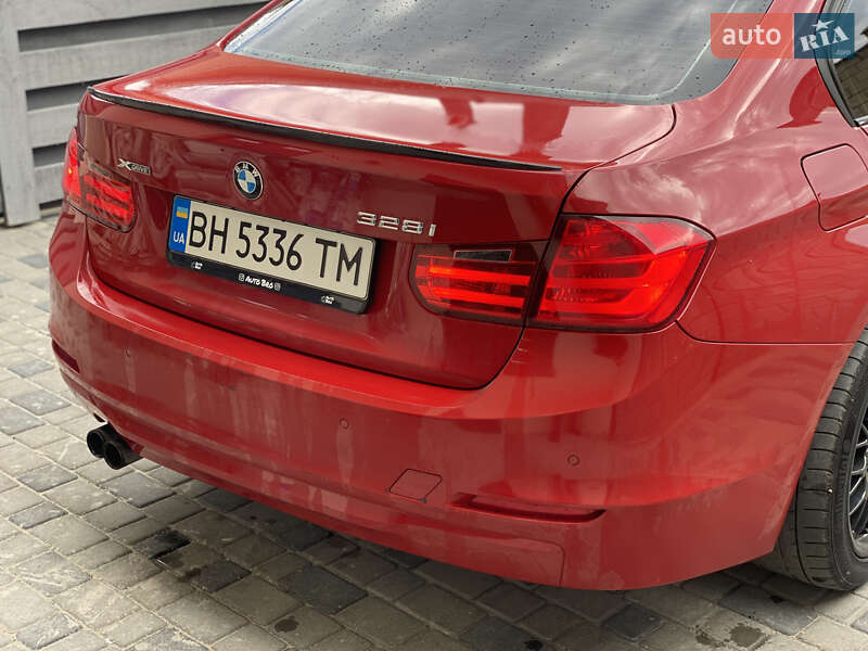 Седан BMW 3 Series 2013 в Одесі