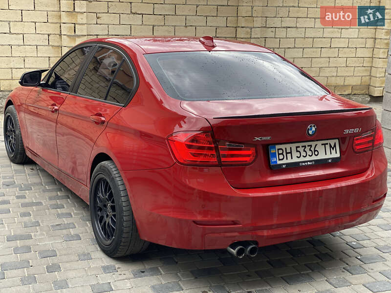 Седан BMW 3 Series 2013 в Одесі