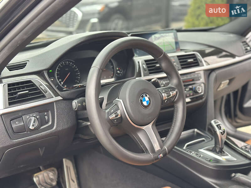 Седан BMW 3 Series 2015 в Харькове