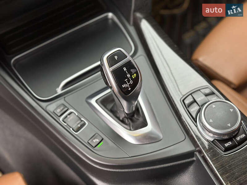 Седан BMW 3 Series 2015 в Харькове