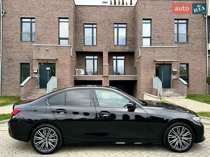 Седан BMW 3 Series 2022 в Львове фото 22 Седан BMW 3 Series 2022 в Львове