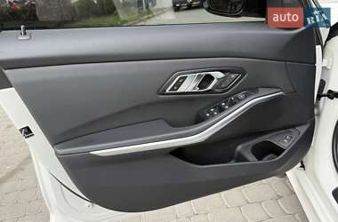 Седан BMW 3 Series 2019 в 