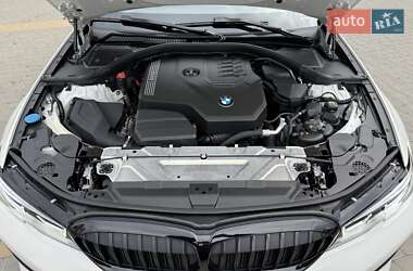 Седан BMW 3 Series 2019 в 