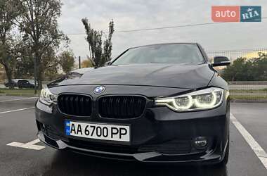 Седан BMW 3 Series 2017 в Киеве