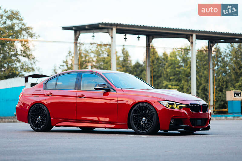 Седан BMW 3 Series 2017 в Львове
