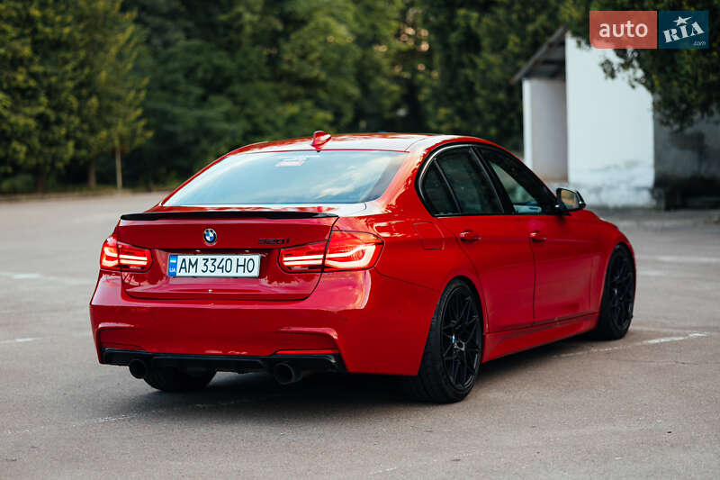 Седан BMW 3 Series 2017 в Львове