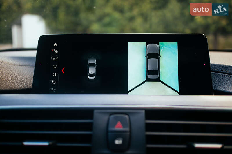 Седан BMW 3 Series 2017 в Львове