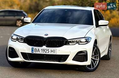 Седан BMW 3 Series 2019 в Кривом Роге