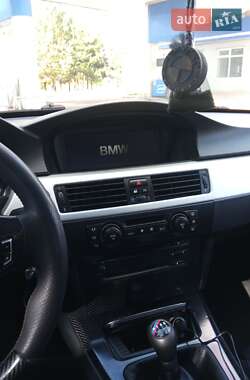 Седан BMW 3 Series 2006 в  фото 21 Седан BMW 3 Series 2006 в