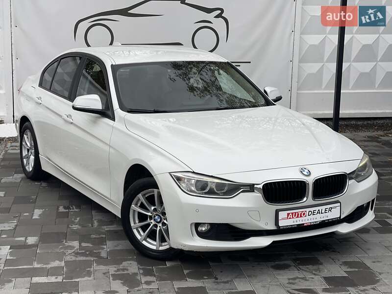 Седан BMW 3 Series 2012 в Киеве фото Седан BMW 3 Series 2012 в Киеве