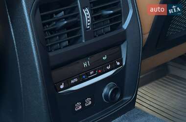 Седан BMW 3 Series 2019 в 